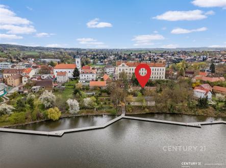 Prodej pozemku pro komerční výstavbu, 1 182 m²