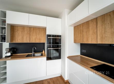 Prodej bytu, 3+kk, 86 m²