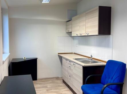 Pronájem kanceláře, 16 m²