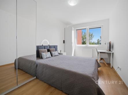 Pronájem bytu, 2+kk, 56 m²