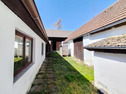 Prodej - zemědělský objekt, 7 250 m²