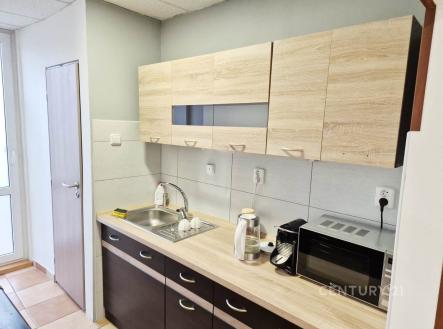 Pronájem obchodní prostor, 24 m²