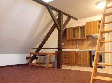 Pronájem bytu, 1+kk, 51 m²