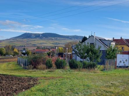 Prodej pozemku pro bydlení, 273 m² obrázek