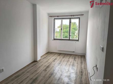 Pronájem bytu, 1+kk, 22 m²