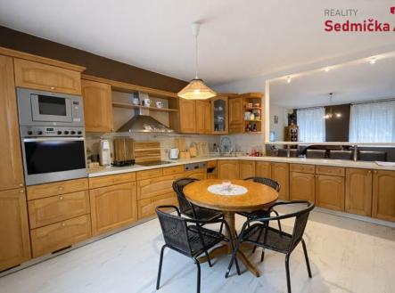 Prodej domu/vily, 320 m²