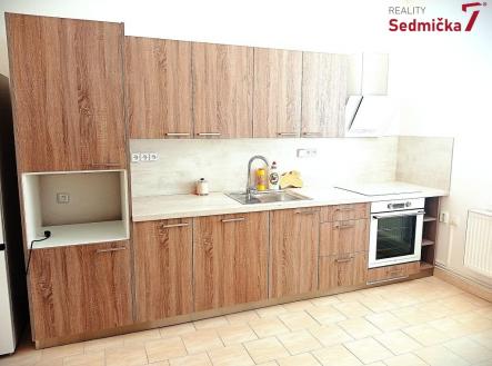 Pronájem bytu, 3+1, 69 m²