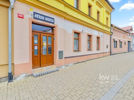 Prodej nájemního domu, 471 m²