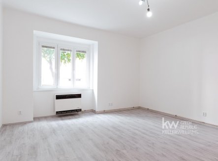 Pronájem bytu, 1+1, 34 m²