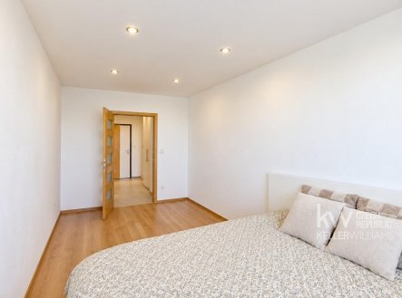 Pronájem bytu, 2+kk, 46 m²