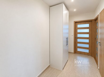Pronájem bytu, 2+kk, 46 m²