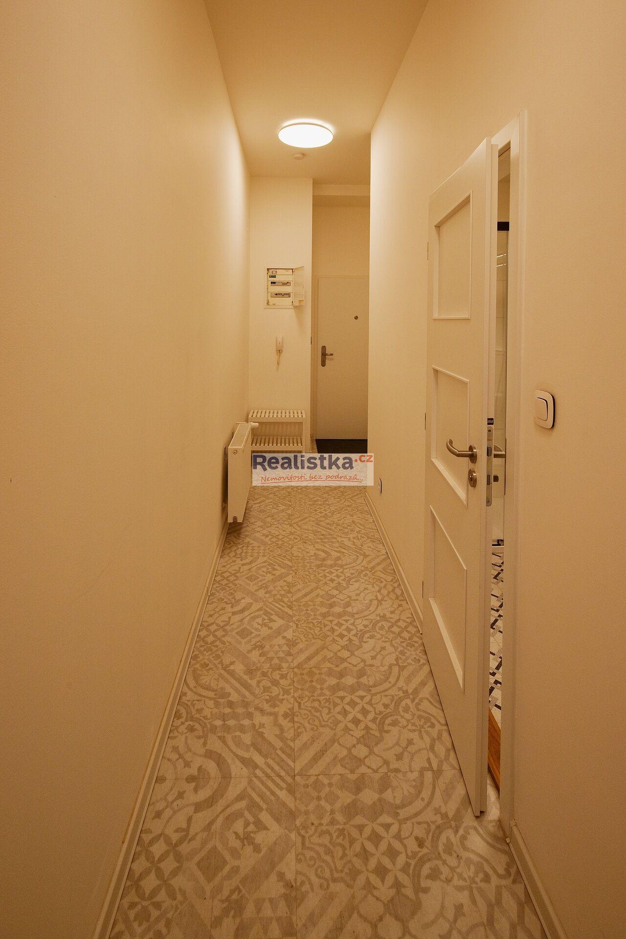 Pronájem bytu 1+KK v ulici Údolní, Brno-střed