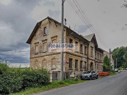 Prodej - nájemní dům, 830 m²