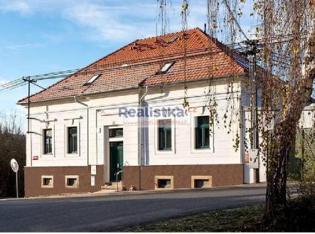 Pronájem bytu, 2+kk, 58 m²