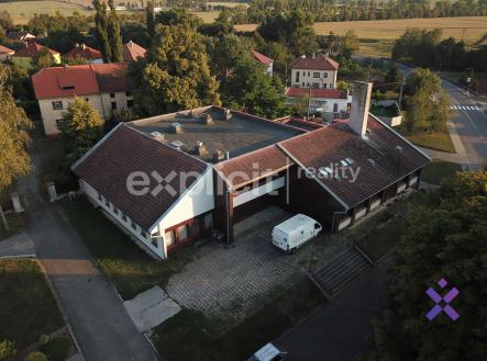 Pronájem - komerční objekt, výroba, 1 288 m² obrázek