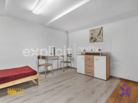 Pronájem bytu, 1+kk, 26 m²