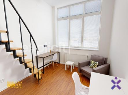 Pronájem bytu, 1+kk, 35 m²