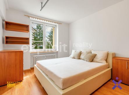 Pronájem bytu, 3+kk, 77 m²