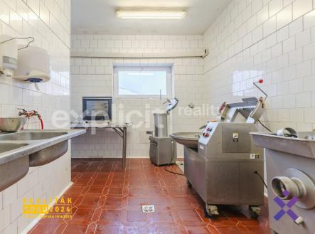 Prodej komerčního objektu, jiný, 155 m²