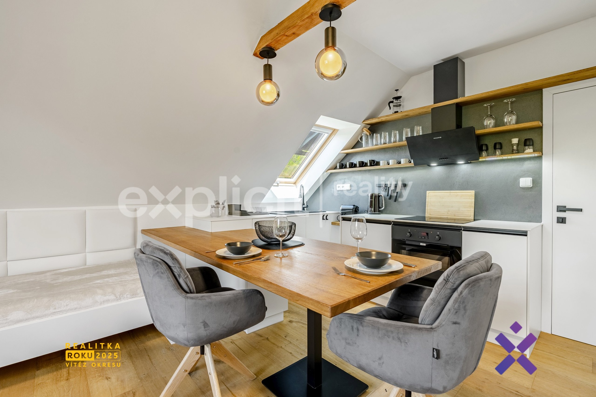 Prodej byty 2+kk, 46 m² - Karlovice