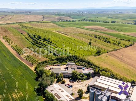 Prodej komerčního objektu, výroba, 1 837 m²