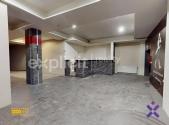 Pronájem obchodní prostory, 314 m²