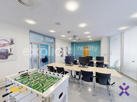 Pronájem kanceláře, 48 m²