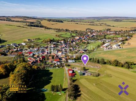 Prodej pozemku pro bydlení, 703 m²