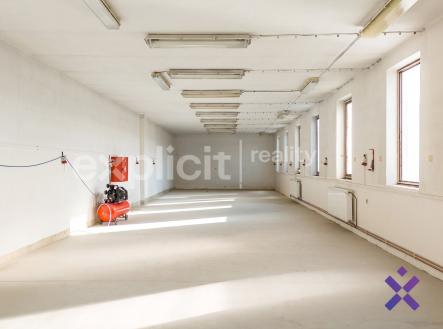 Prodej komerčního objektu, sklad, 540 m²