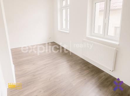 Pronájem bytu, 2+kk, 42 m²