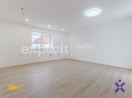 Prodej bytu, 2+kk, 168 m² obrázek