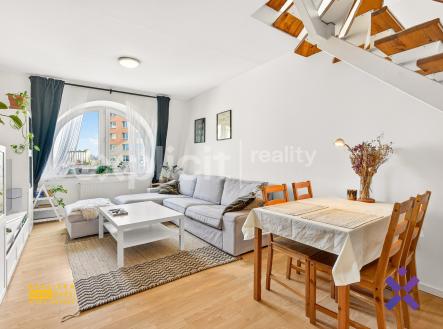 Prodej bytu, 4+1, 93 m²