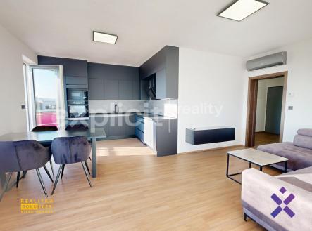 Pronájem bytu, 3+kk, 66 m²