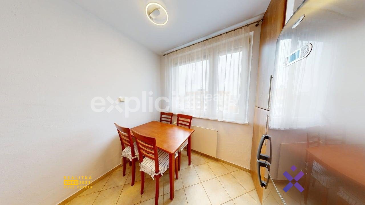 Tomáš Batík, Explicit reality, Pronájem bytu 3+1 68 m²