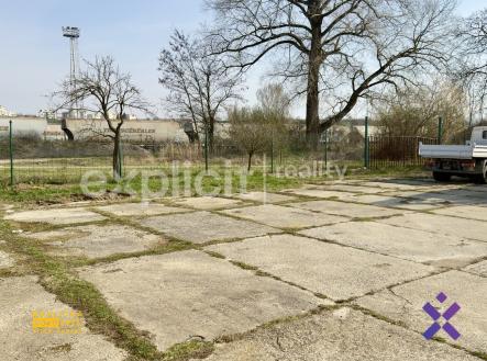 Pronájem pozemku pro komerční výstavbu, 100 m²