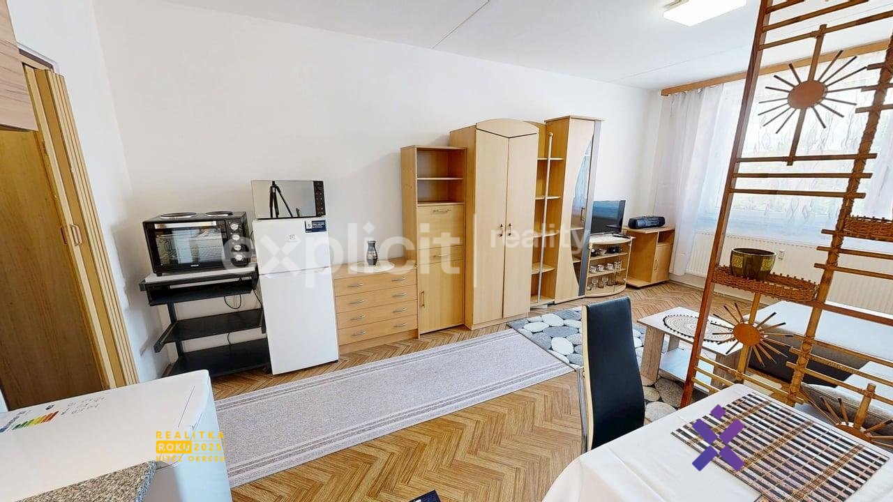 Tomáš Batík, Explicit reality, Pronájem byty 1+kk, 30 m² - Otrokovice