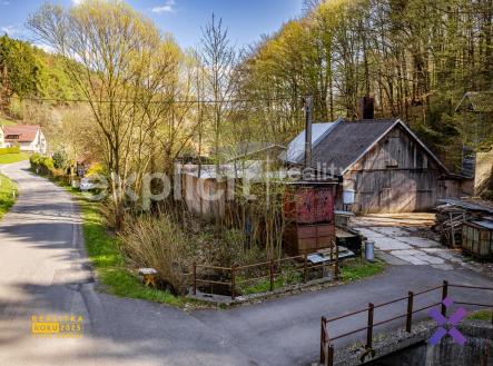 Prodej komerčního objektu, výroba, 500 m²