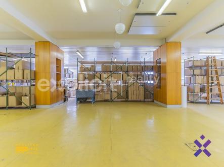 Pronájem komerčního objektu, sklad, 1 162 m²