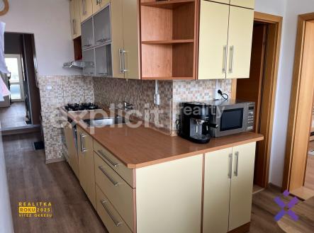 Pronájem bytu, 3+1, 79 m²
