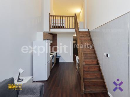Pronájem bytu, 1+kk, 40 m²