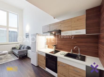 Pronájem bytu, 1+kk, 40 m²