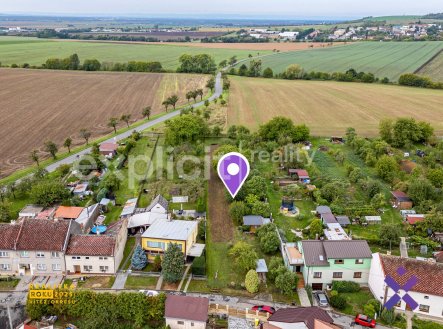 Prodej pozemku pro bydlení, 1 825 m²