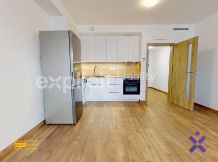 Pronájem bytu, 1+kk, 39 m²