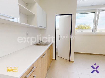 Pronájem bytu, 1+kk, 27 m²