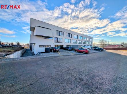 Pronájem - obchodní prostor, 55 m²