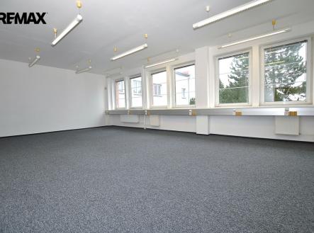 Pronájem kanceláře, 25 m²