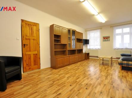 Pronájem kanceláře, 150 m²