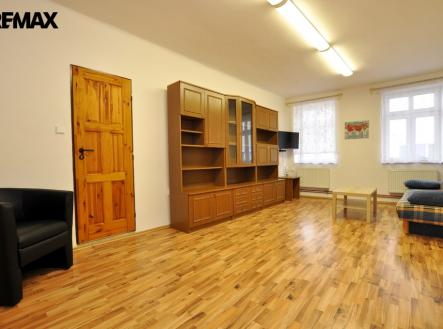 Pronájem kanceláře, 150 m²