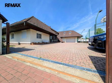 Prodej domu/vily, 950 m²