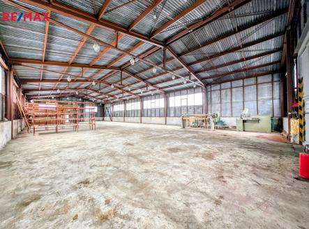 Pronájem skladovací prostor, 540 m²